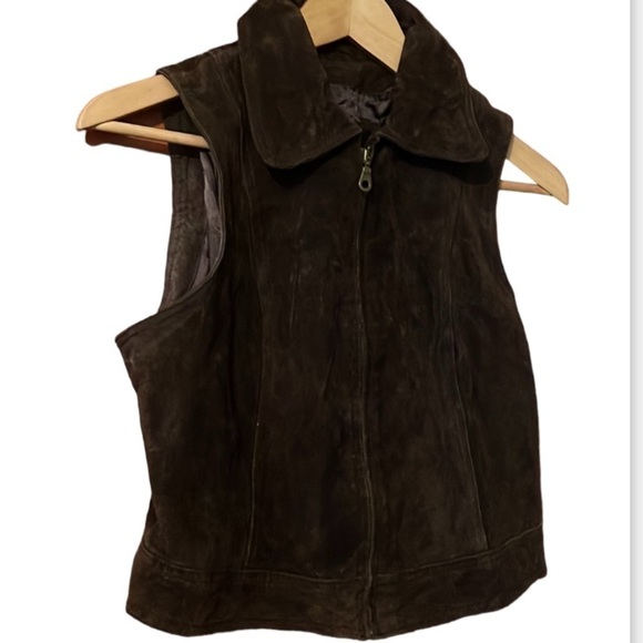 Wilson Leather Maxima Suede Vest Sz Medium Brown Zip Up - Picture 2 of 9